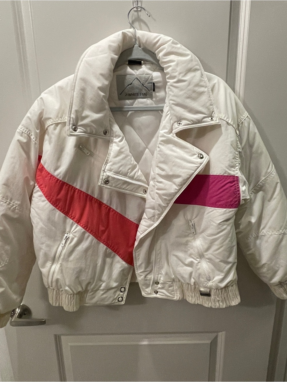 Vintage White Stag White Puffer Coat
